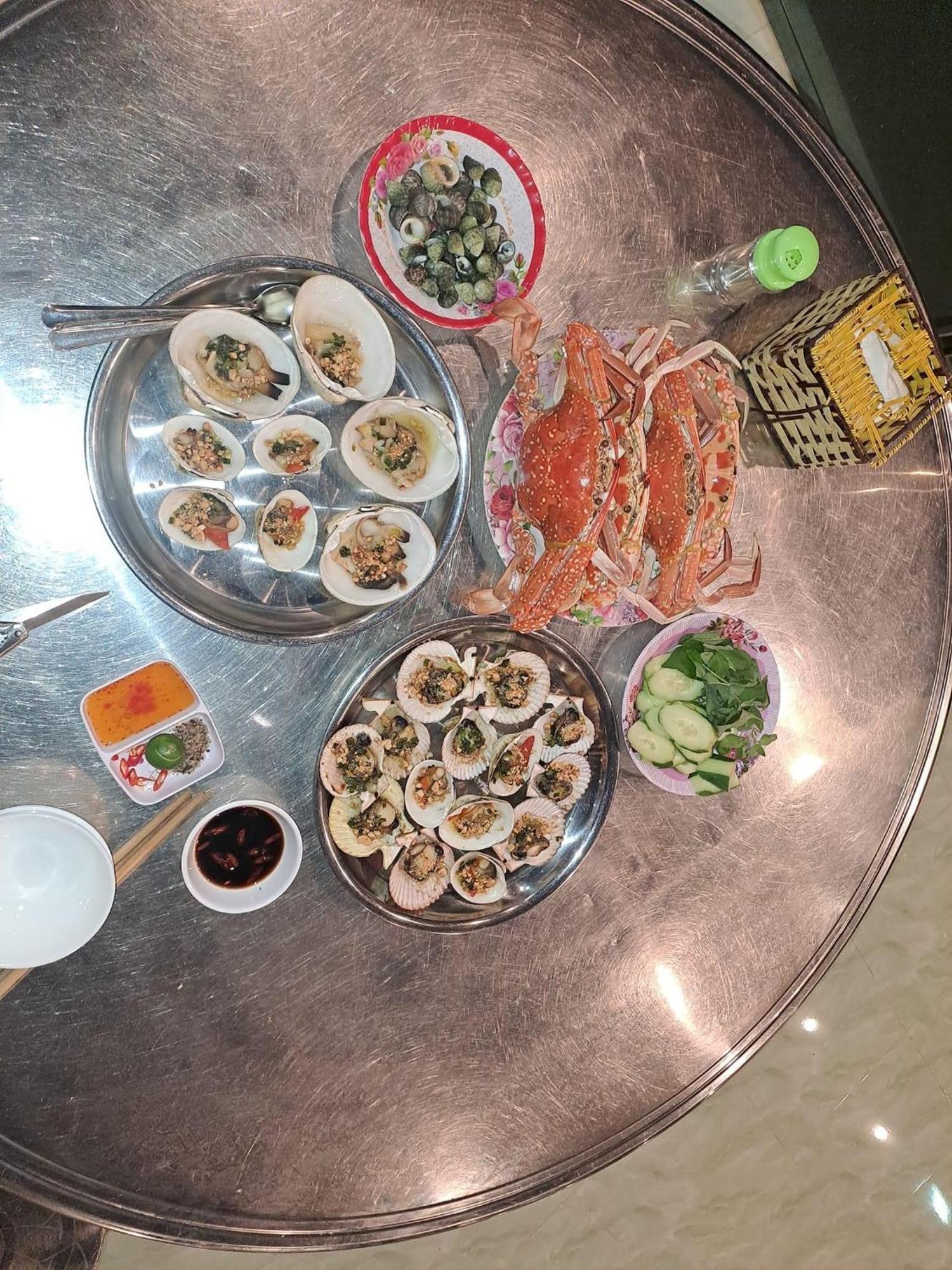Sky & Sea Nam Du酒店 外观 照片